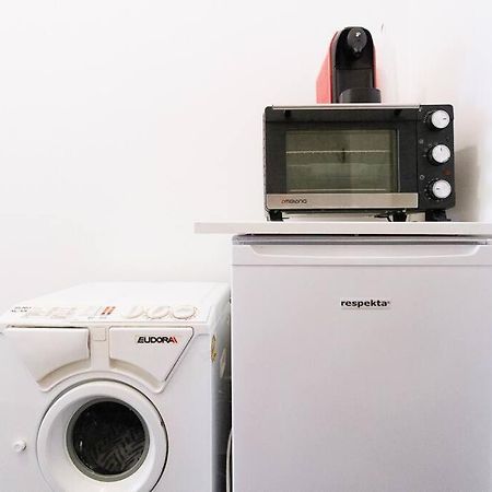 Urban Capsule Apartment - Near Mariahilfer Strasse Wiedeń Zewnętrze zdjęcie