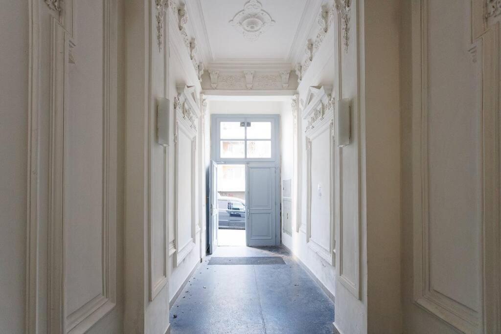 Urban Capsule Apartment - Near Mariahilfer Strasse Wiedeń Zewnętrze zdjęcie